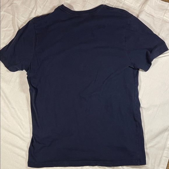 Mens Michael Kors Dark Blue Graphic Tee Size Medium - Picture 4 of 4